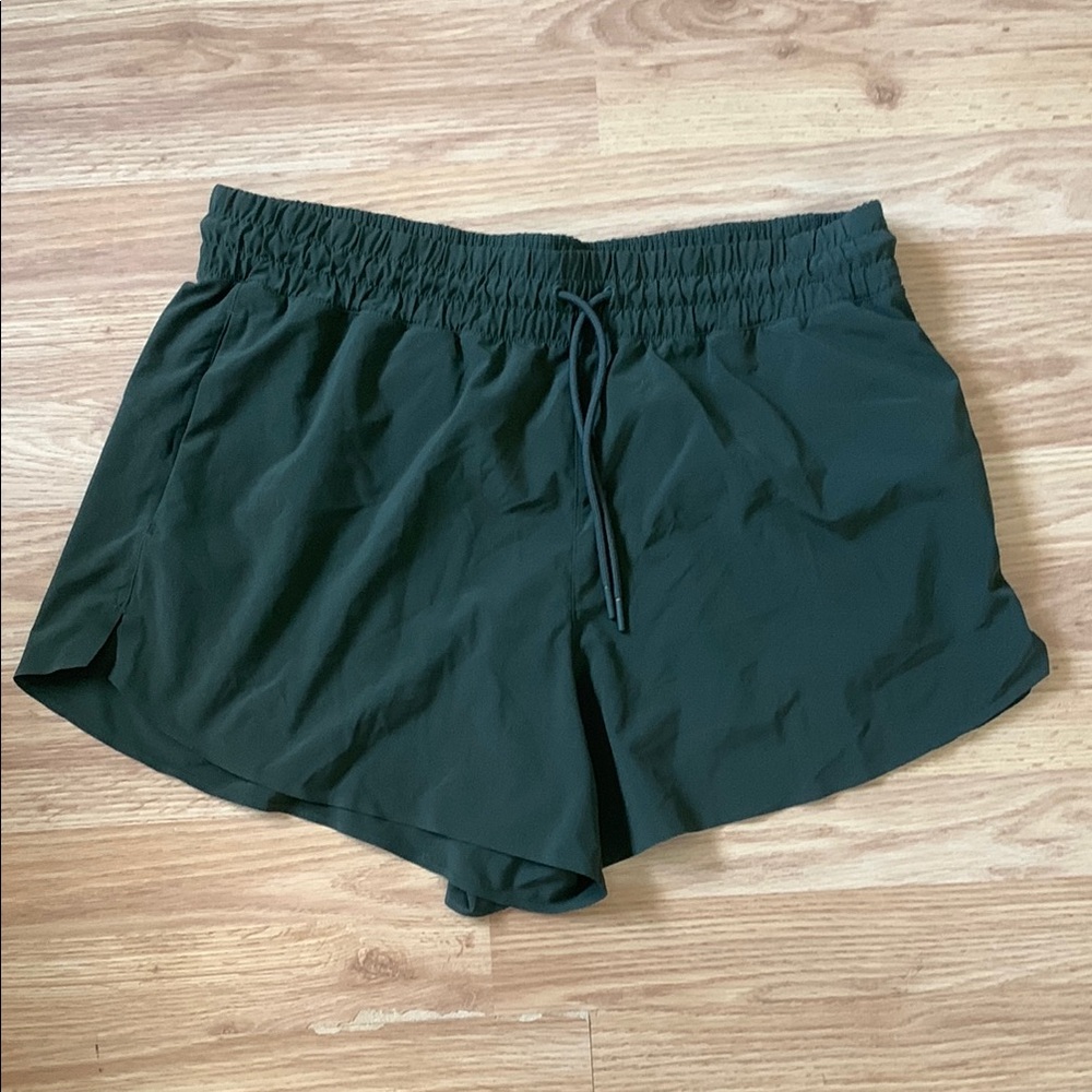 Athleta Green Athletic Shorts Lightweight